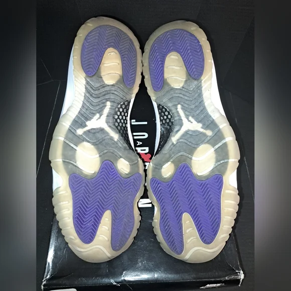 Jordan 11 Retro High Concord Men's Sneakers Size 13.